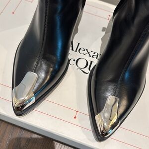 ALEXANDER MCQUEEN - PUNK LEATHER ANKLE BOOT